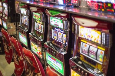 hugoslot featured game showcase